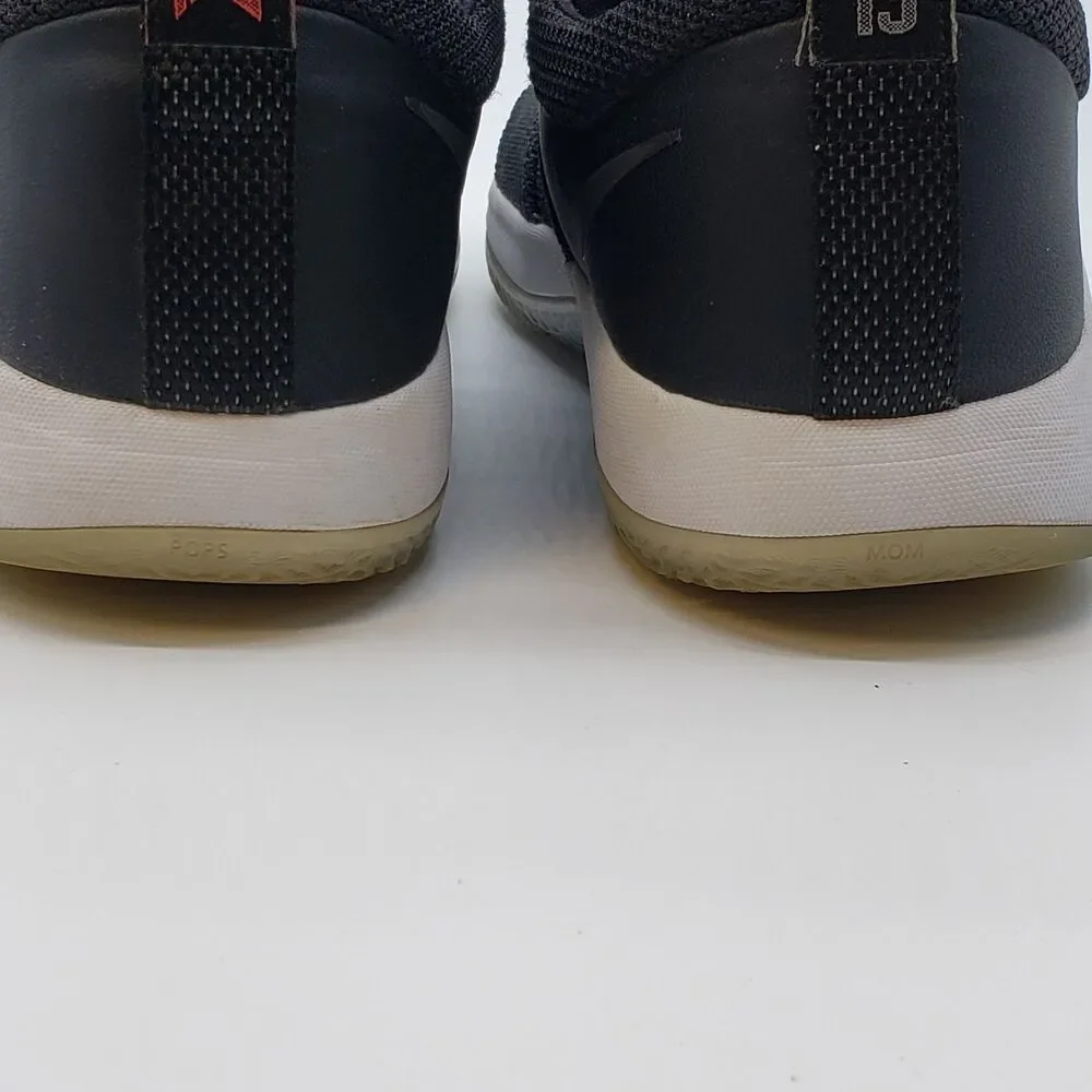 Nike PG 2 Taurus Black Solar Red Boys Size 7Y Basketball Shoes 943820-003 Paul G